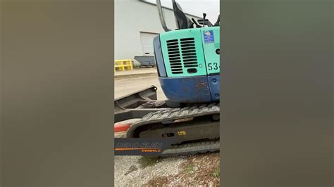 unloading dead skid steer|how to move a dead steer.